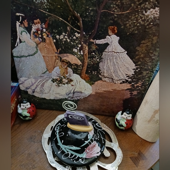 🍪PARIS Whimsical Ceramic Cookie Parisian Motif Canister,The Perfect Gift.🎁 - Picture 8 of 16